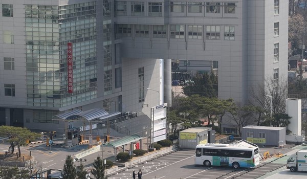 코로나19로 폐쇄된 의정부성모병원 <사진출처= 연합뉴스>