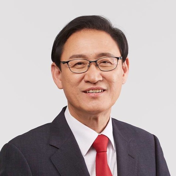 정유섭 전 국회의원(홍준표 캠프 정무실장)