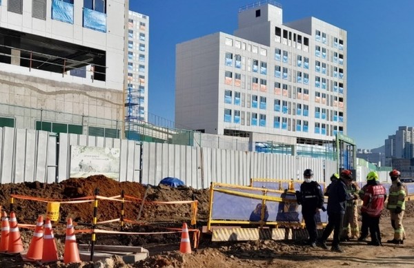 불발탄이 발견된 인천 서구 심곡동의 한 아파트 신축 공사장. <사진=인천소방본부>
