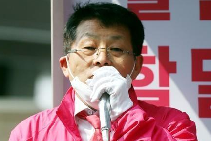 세월호 유가족을 모욕한 혐의로 기소된 차명진 전 의원. <사진=연합뉴스>