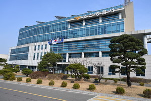생후 <b>2개월 여아</b> 멍든 채 숨져...40대 아버지 살인 혐의 체포
